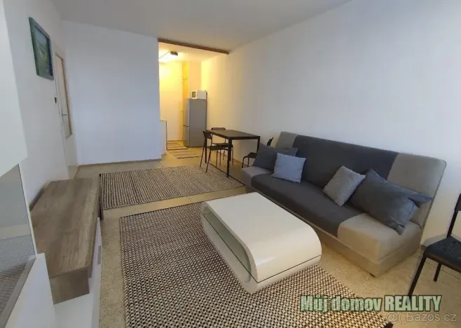 Pronájem bytu 4+1, Praha - Strašnice, 92000 m2