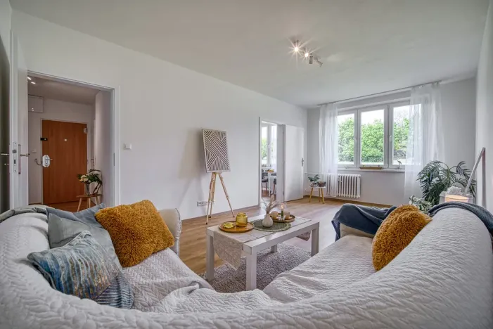 Pronájem bytu 2+1, Klášterec nad Ohří - Miřetice u Klášterce nad Ohří, Jana Ámose Komenského, 60 m2