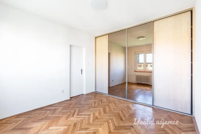 Pronájem bytu 2+1, Praha, Africká, 51 m2
