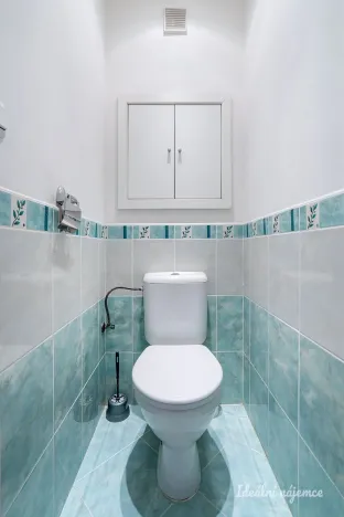 Pronájem bytu 2+1, Praha, Africká, 51 m2