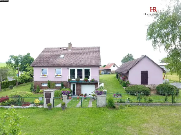 Prodej rodinného domu, Miličín, 281 m2