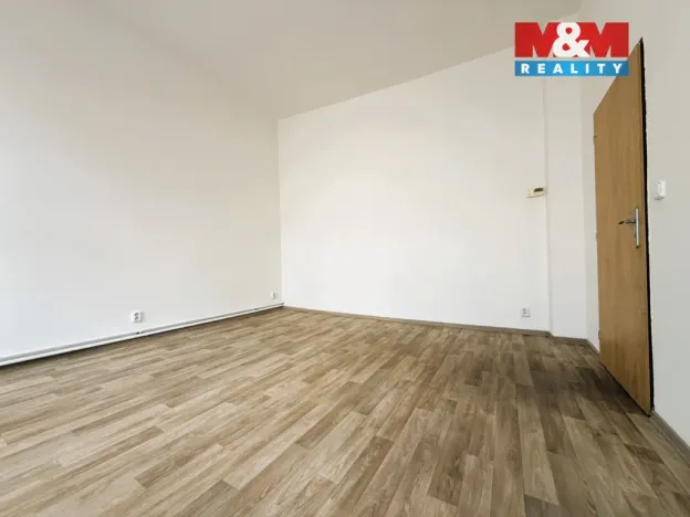 Pronájem bytu 3+1, Jablonec nad Nisou, Dolní náměstí, 80 m2