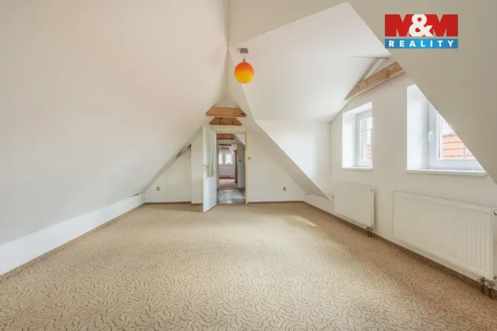 Prodej rodinného domu, Krakovec, 200 m2