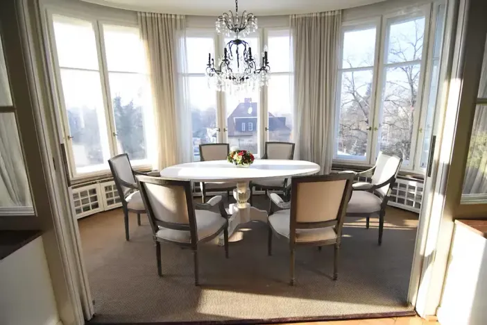 Pronájem bytu 4+1, Praha - Bubeneč, Pětidomí, 170 m2
