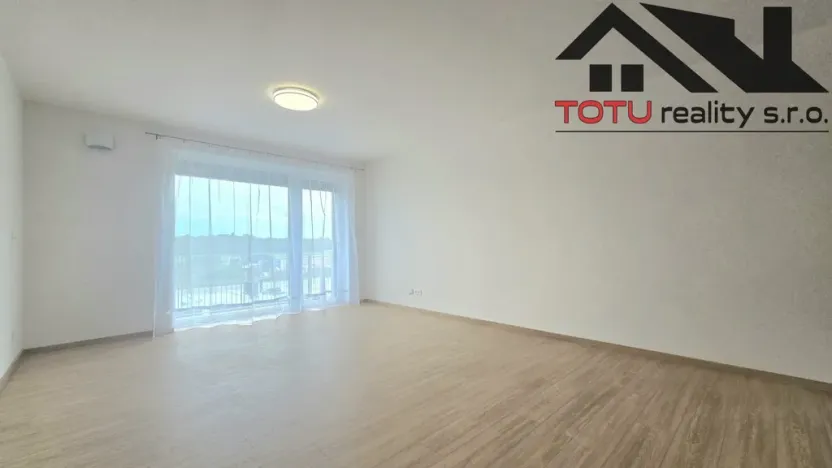 Pronájem bytu 1+kk, Jaroměř, Josefa Šímy, 36 m2