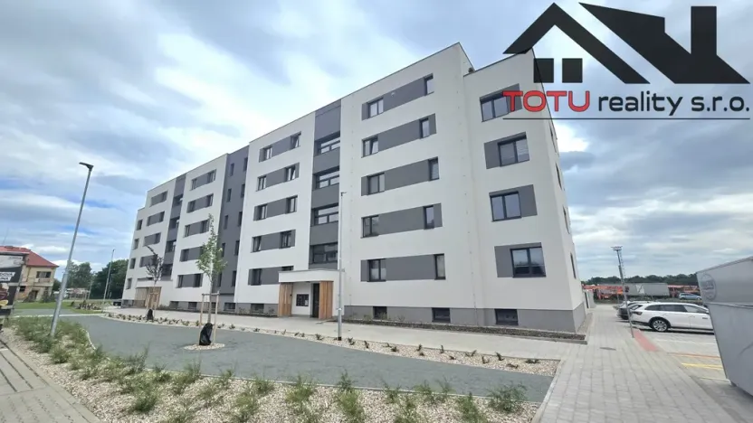 Pronájem bytu 1+kk, Jaroměř, Josefa Šímy, 36 m2