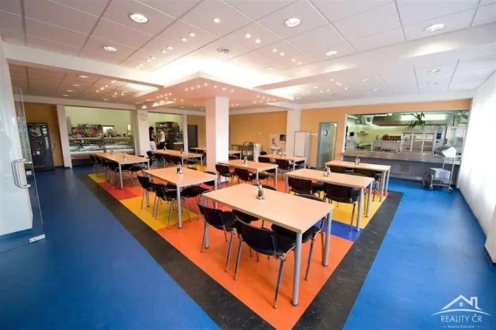 Pronájem skladu, Jihlava, Pávovská, 2000 m2