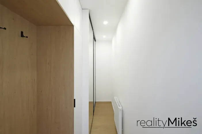 Pronájem bytu 3+1, Liberec, Šafaříkova, 87 m2