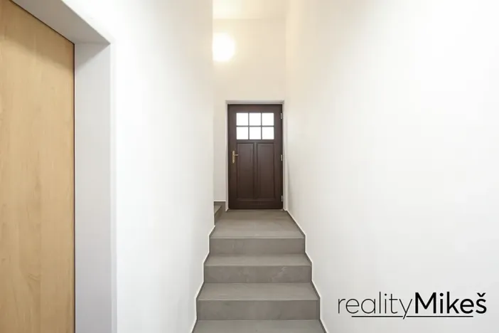 Pronájem bytu 2+kk, Liberec, Šafaříkova, 57 m2