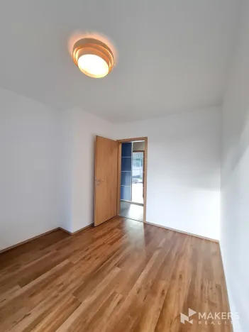 Pronájem bytu 2+kk, Praha - Vysočany, Pod Harfou, 45 m2