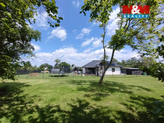 Prodej pozemku pro bydlení, Bartošovice - Hukovice, 842 m2