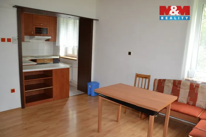 Prodej rodinného domu, Hronov - Velký Dřevíč, 250 m2