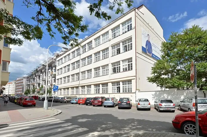 Pronájem kanceláře, Praha - Libeň, U libeňského pivovaru, 103 m2