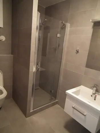 Pronájem bytu 1+kk, Praha - Karlín, Pobřežní, 41 m2