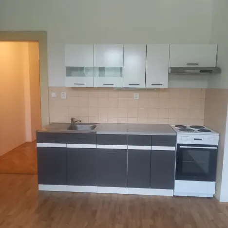 Pronájem bytu 2+1, Praha - Libeň, Sokolovská, 89 m2