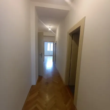 Pronájem bytu 2+1, Praha - Libeň, Sokolovská, 89 m2