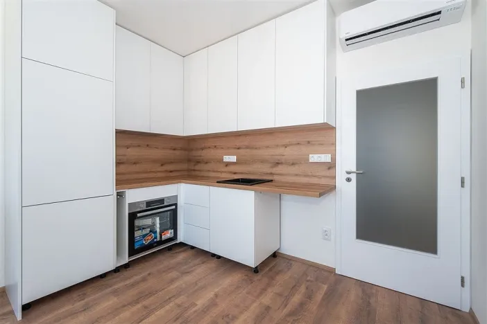 Prodej bytu 2+kk, Hustopeče, Alejní, 59 m2