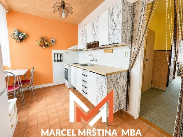 Pronájem bytu 3+1, Červený Kostelec, U Kaštánku, 75 m2
