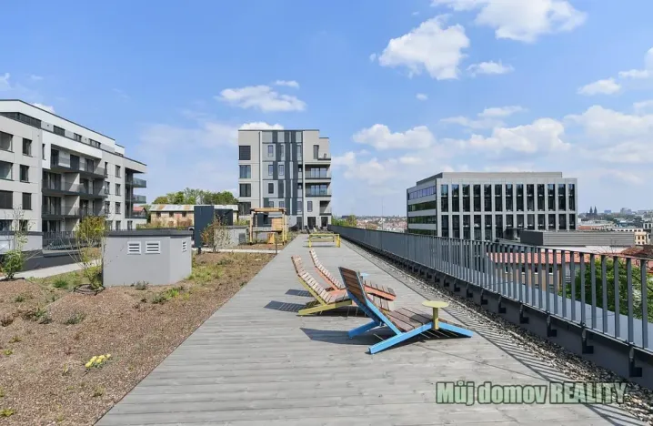 Pronájem apartmánu, Praha - Smíchov, Grafická, 61 m2