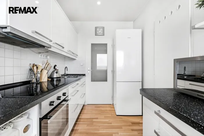 Prodej bytu 4+1, Praha - Libeň, S. K. Neumanna, 115 m2