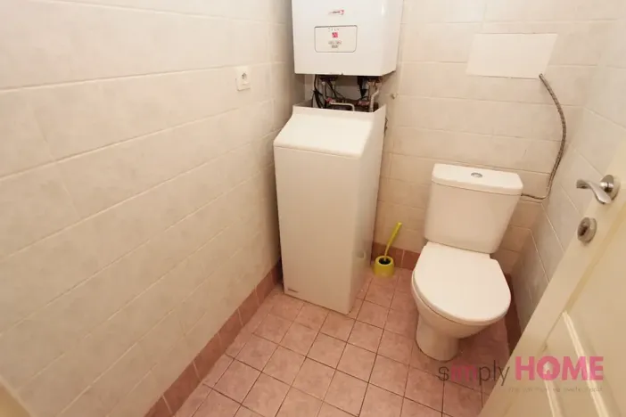 Pronájem kanceláře, Praha - Nové Město, Tyršova, 43 m2