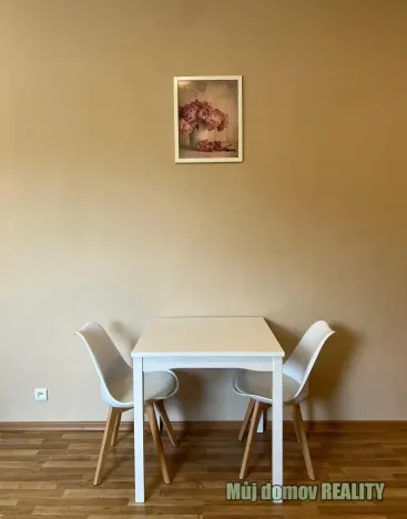 Pronájem bytu 1+kk, Praha - Strašnice, Na stezce, 30 m2