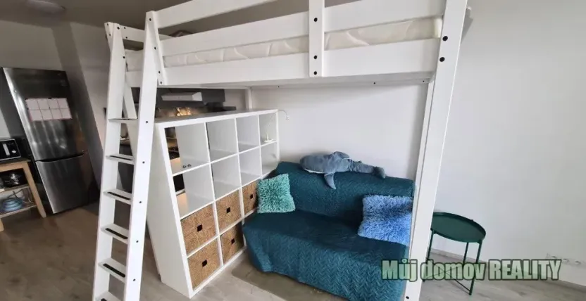 Pronájem bytu 1+kk, Praha - Letňany, Štanderova, 38 m2