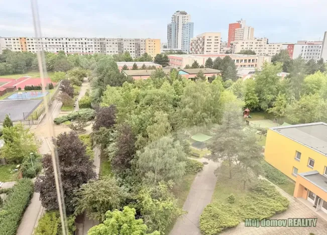 Pronájem bytu 1+kk, Praha - Stodůlky, Běhounkova, 43 m2