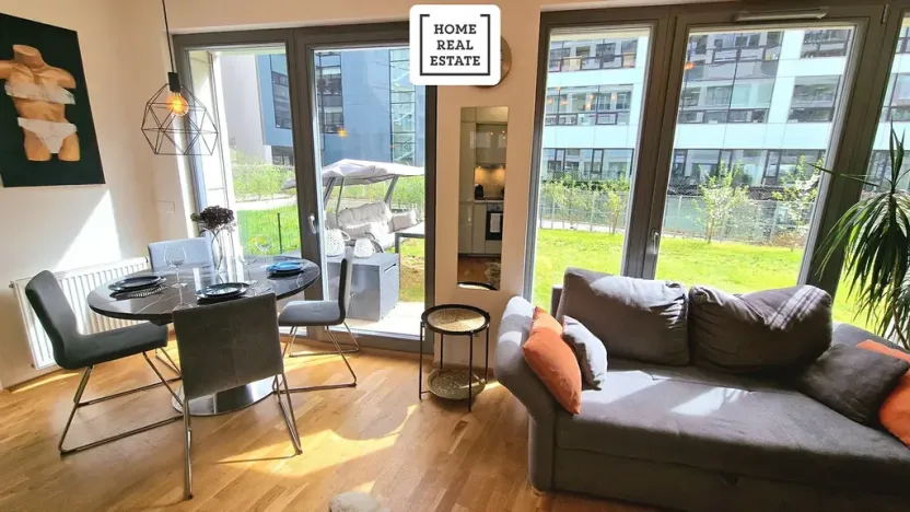 Pronájem bytu 2+kk, Praha - Karlín, Breitfeldova, 50 m2