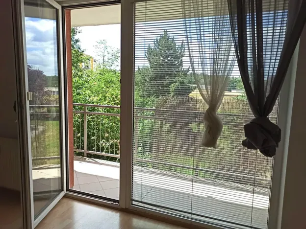 Pronájem bytu 2+kk, Praha - Horní Měcholupy, R.A. Dvorského, 69 m2
