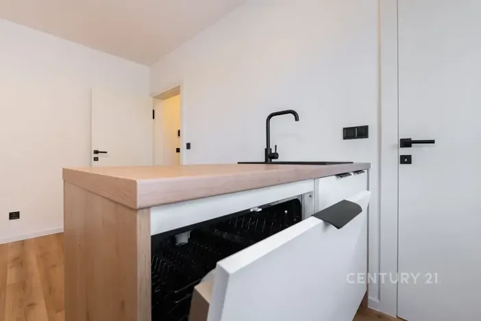 Pronájem bytu 2+kk, Most, Jaroslava Vrchlického, 35 m2