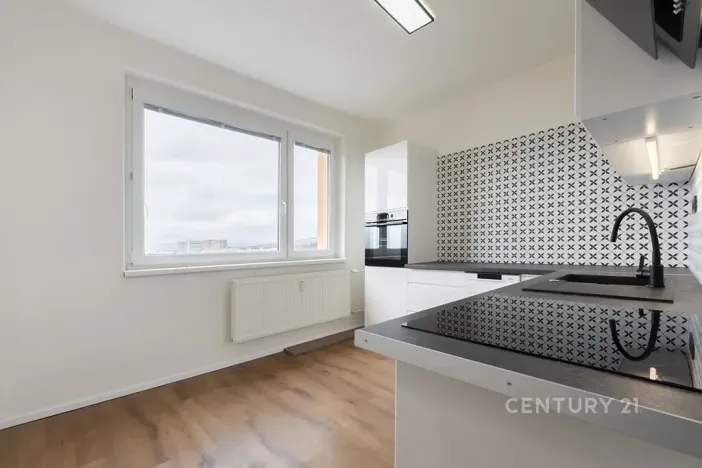 Pronájem bytu 2+1, Chomutov, Kamenný vrch, 58 m2