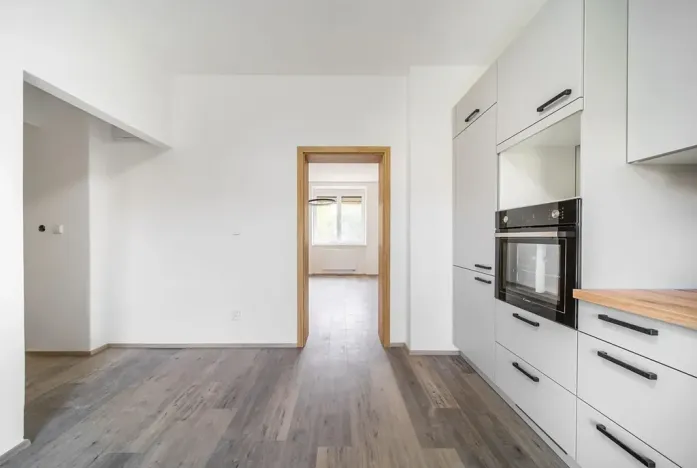 Pronájem bytu 2+1, Brno, Nevrklova, 57 m2