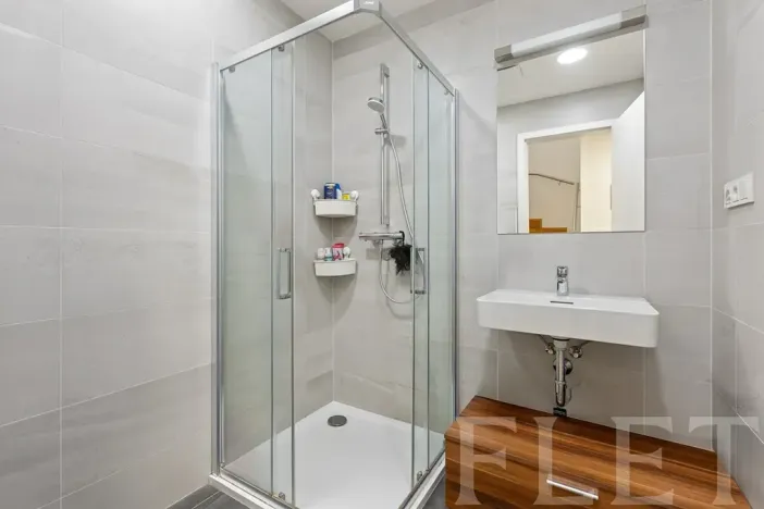 Pronájem rodinného domu, Praha - Jinonice, Nyklíčkova, 217 m2