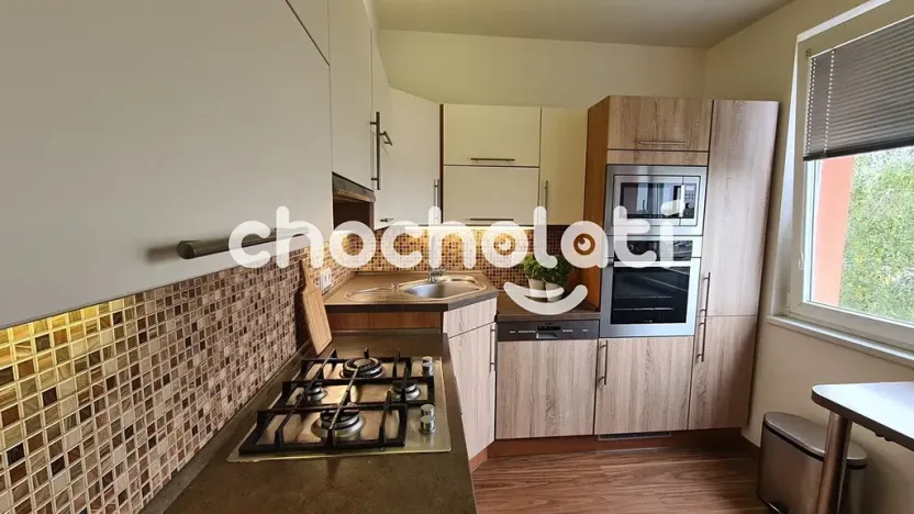 Pronájem bytu 3+1, Pardubice, Jana Zajíce, 74 m2