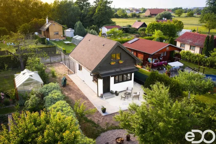 Prodej chaty, Hradec Králové - Pražské Předměstí, Červený Dvůr, 76 m2
