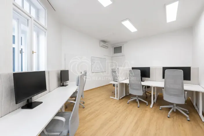 Pronájem kanceláře, Praha - Nové Město, Vodičkova, 202 m2