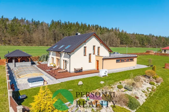 Prodej rodinného domu, Háje, 256 m2