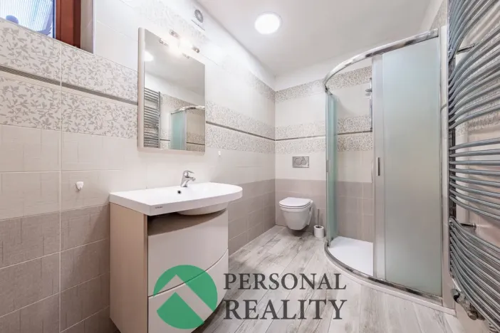 Prodej rodinného domu, Háje, 256 m2