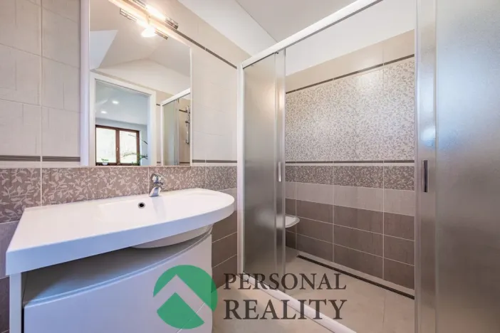 Prodej rodinného domu, Háje, 256 m2