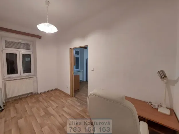 Pronájem bytu 2+1, Krnov - Pod Bezručovým vrchem, Revoluční, 67 m2