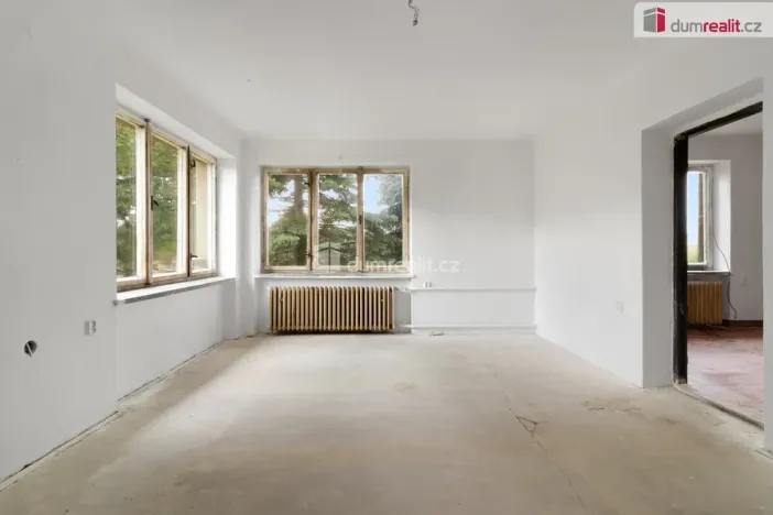 Prodej rodinného domu, Výrov - Hadačka, 280 m2