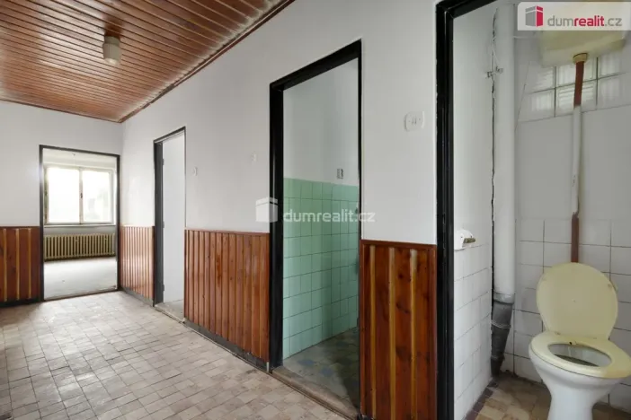 Prodej rodinného domu, Výrov - Hadačka, 280 m2