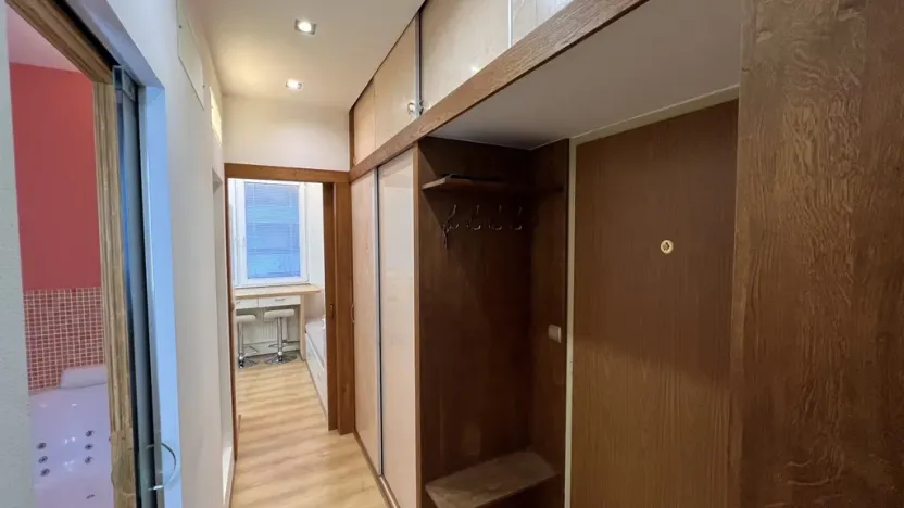 Pronájem bytu 1+1, Zlín, Větrná, 34 m2