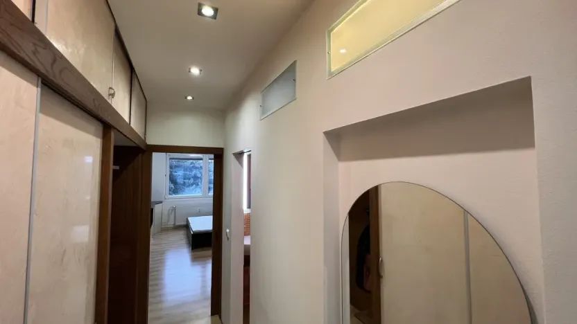 Pronájem bytu 1+1, Zlín, Větrná, 34 m2