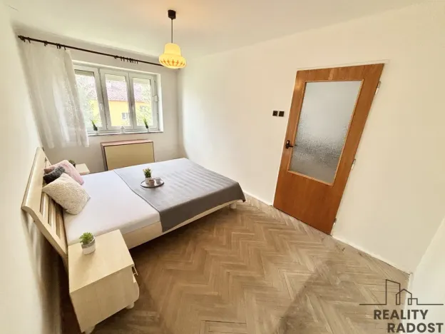 Prodej bytu 2+1, Sklené, 49 m2