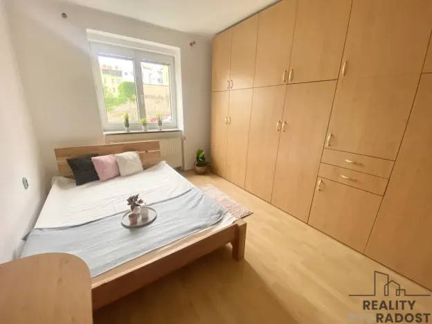 Pronájem bytu 2+1, Olomouc, Polívkova, 53 m2