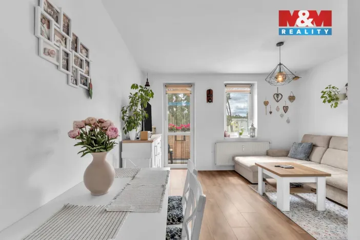 Prodej bytu 3+kk, Luštěnice - Zelená, Lesní, 61 m2
