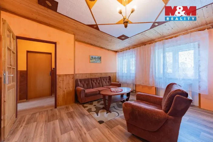 Prodej bytu 3+1, Aš, Nádražní, 65 m2