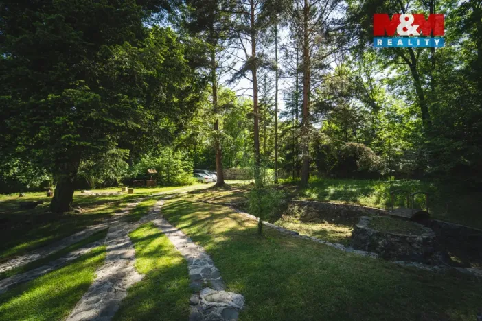 Prodej rodinného domu, Chrášťany - Černíkovice, 236 m2